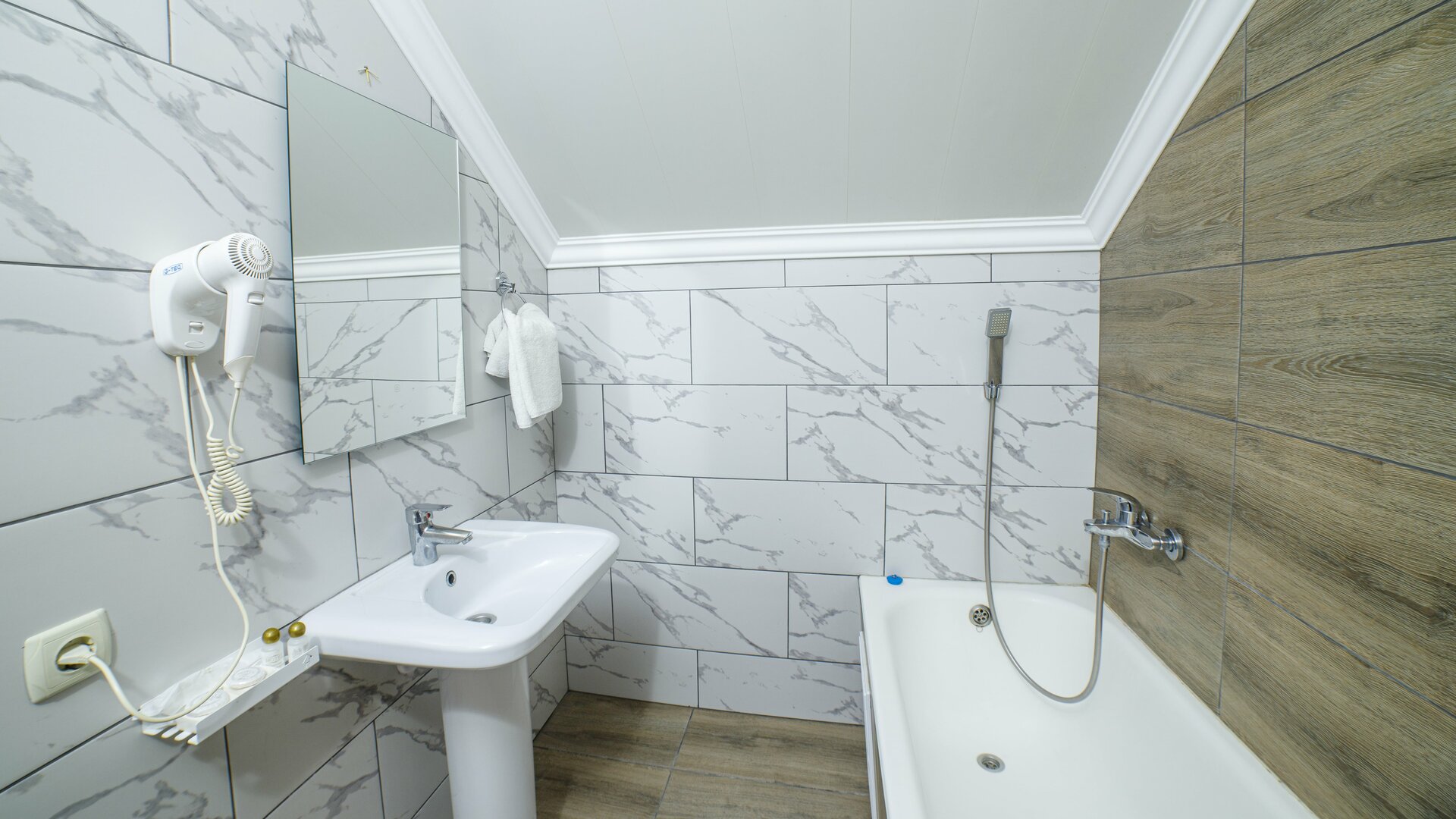 Стандарт мансардный 1 кровать